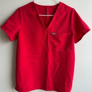 Figs Catarina one pocket scrub top size small red